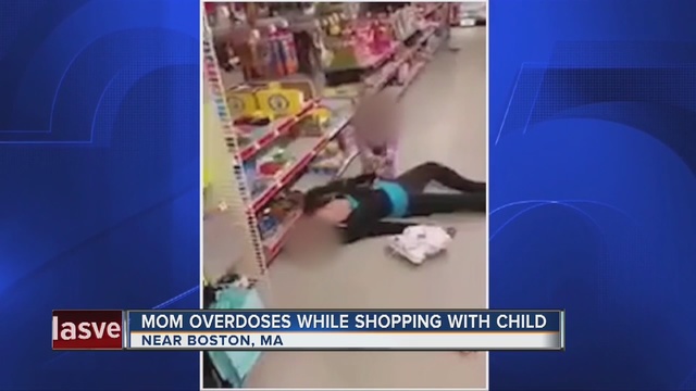 Caught on tape: Mom overdoses next to toddler inside Family Dollar store