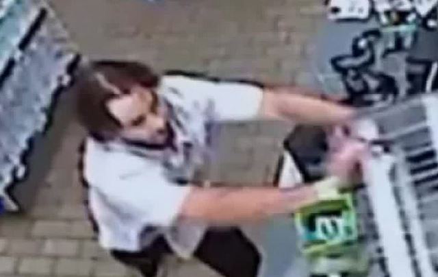 Man goes on rampage at Santa Ana 7-Eleven Man goes on rampage at Santa Ana 7-Eleven
