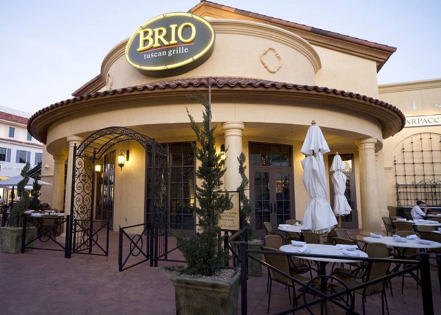 PHOTOS Outdoor dining in Las Vegas Gallery