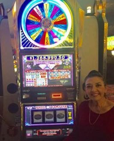 Texas woman becomes millionaire during Vegas vacation