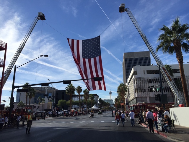 PHOTOS: Veterans Day 2017 parade in Downtown Las Vegas