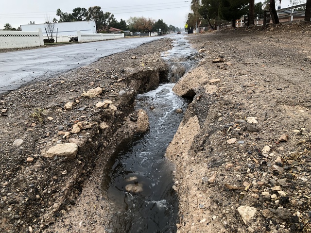 Rain causing flooding around Las Vegas valley