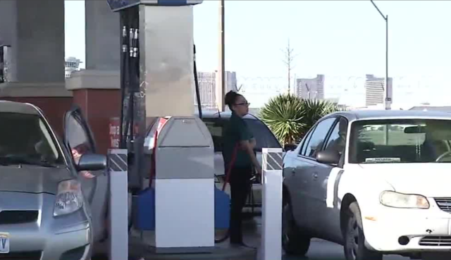 AAA Michigan: Statewide average gas prices drop 2 cents