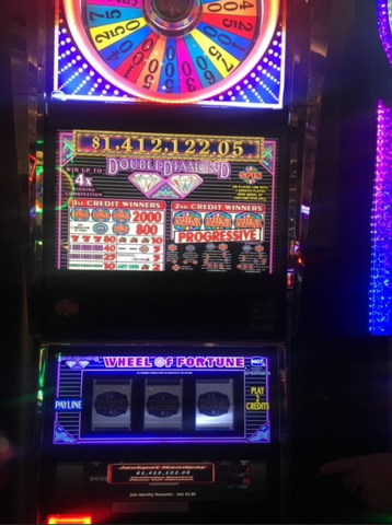 Man celebrating 30th birthday wins $1.4 million at Cosmopolitan of Las Vegas