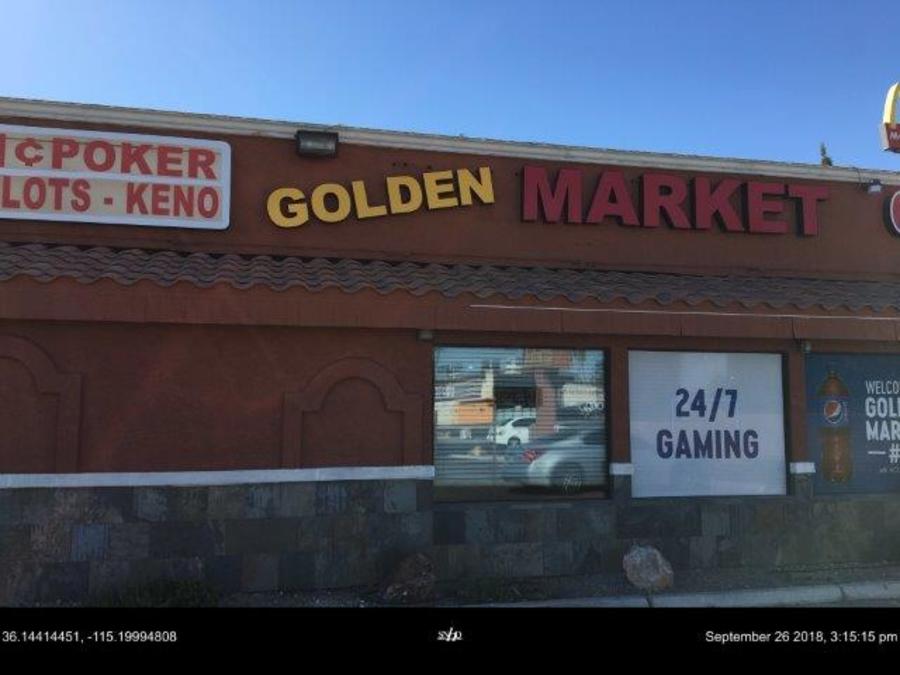 Rats at Golden Market, roaches at KFC/Taco Bell and at Cafe Pan in the Venetian, plus Tommy Bahama bar on Dirty Dining